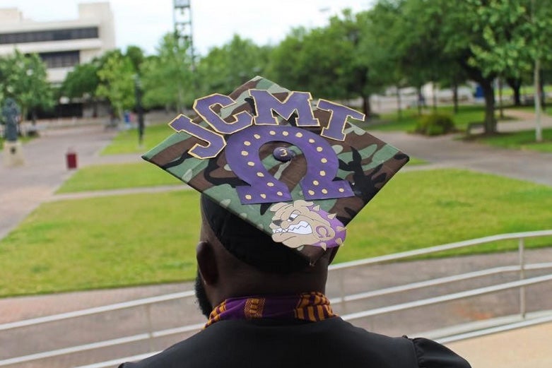 Cheers to Black Grads! 32 Of The Best Graduation Caps We've Seen This Year
